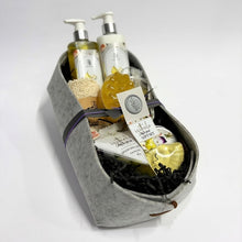 Load image into Gallery viewer, Izithelo Gift Basket