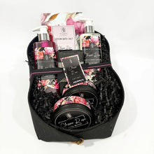 Load image into Gallery viewer, Classic Gift Basket