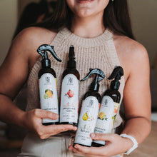 Load image into Gallery viewer, Izithelo Linen Spray
