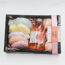 Load image into Gallery viewer, Dina Kids Bath Gift Set
